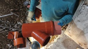 Врезка в канализационную трубу диаметром 160