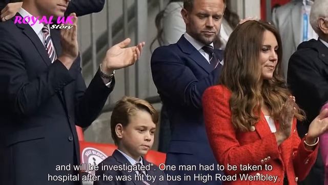 Kate Middleton beams as she watches England score with William and George at Euro final смотреть онлайн