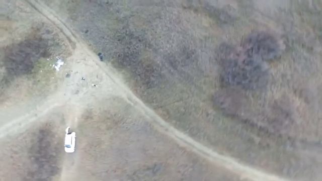 A Phantom 3 and a Syma X flying together... смотреть онлайн