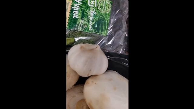 Шампиньоны фаршированные баклажанами.