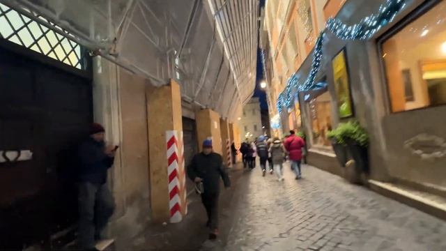 ИТАЛИЯ 2025 | СТОИТ ЛИ ЕХАТЬ В РИМ | ОБМАН В КОЛИЗЕЕ | ЦЕНЫ В МАГАЗИНЕ смотреть онлайн