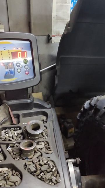 Балансировать или нет?  Шина Journey Digger WN03 33/10,5 R15 #нива #offroad #команданиваклуб