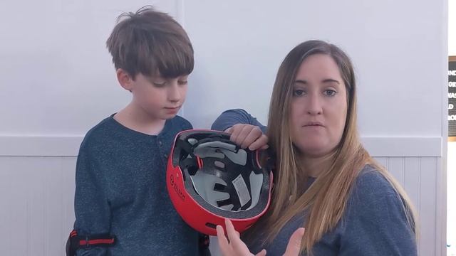 OutdoorMaster Skateboard Cycling Helmet Review смотреть онлайн