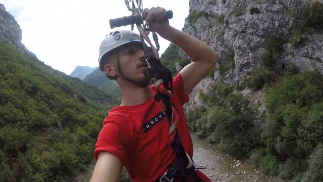 ZIP LINE Scary Scene ( 4K GoPro Hero5) смотреть онлайн