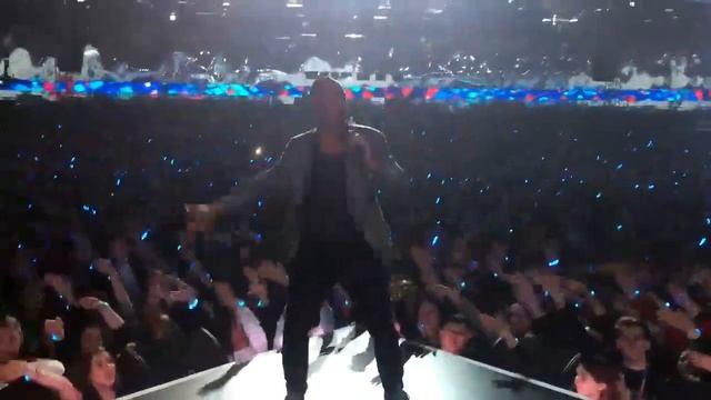 Макс Орлов качает Экспо смотреть онлайн