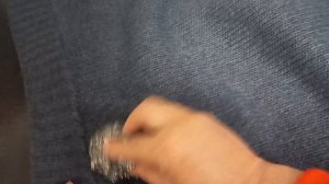 Катышки | Как убрать катышки с одежды? | Разные способы