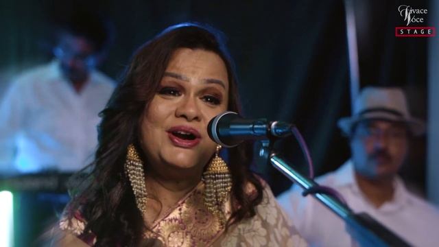Asha Bhonsle (Bengali mash up) - Konshey alor -Mon Metechey by Sreerupa Ghosh смотреть онлайн
