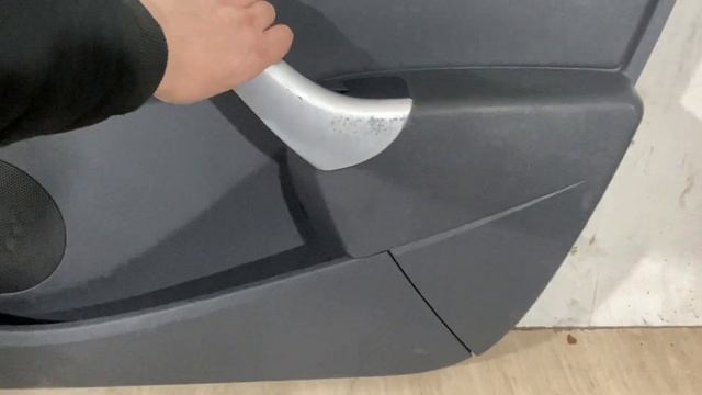 Обшивки двери LADA Largus I (2012—2021) | 39436 смотреть онлайн