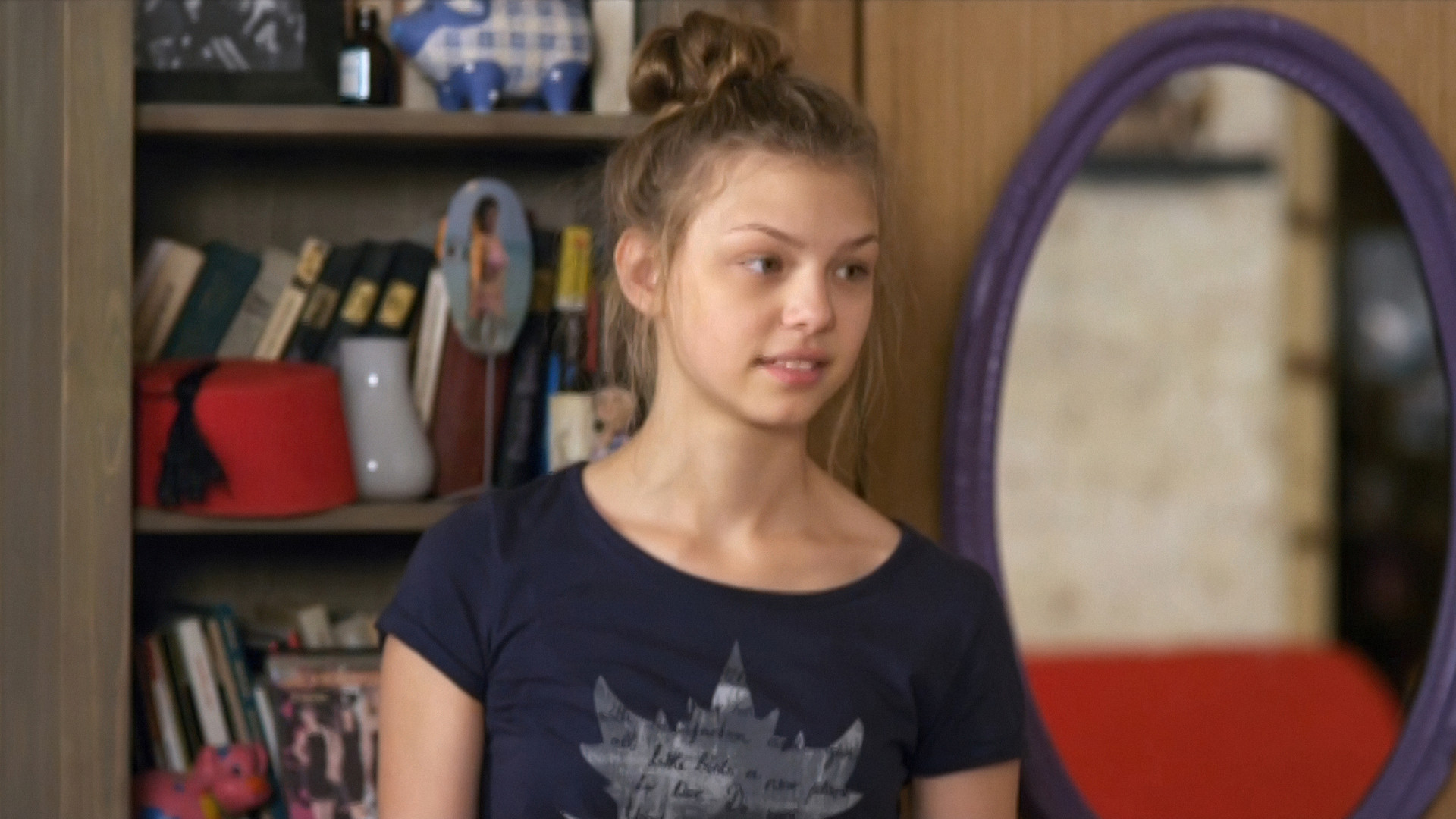 Деффчонки, 2 сезон, 9 серия смотреть онлайн