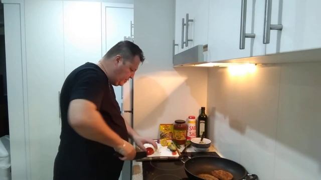 The Best Mexican Burger , Cooking ,Taste Test and Reviews. #Burger #Mexican #Salsa # Food #Cooking смотреть онлайн