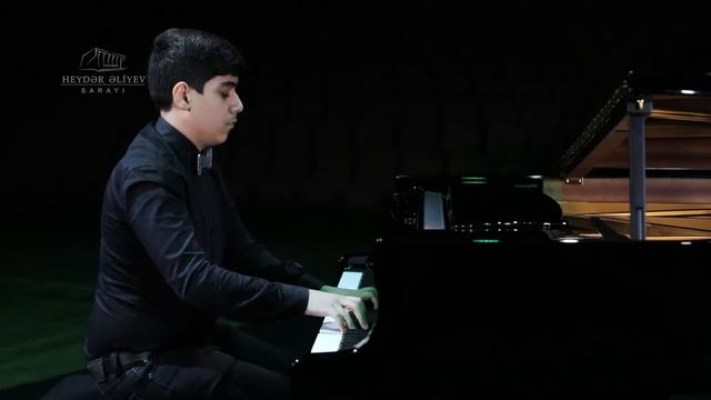 Bizi də tanıyın/ Hüseynli Əbdüləli / Vals смотреть онлайн