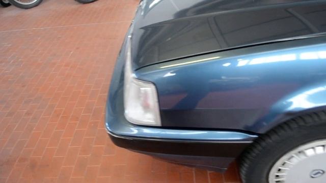 Lancia thema 2.0 i.e. 8V - gli esterni смотреть онлайн