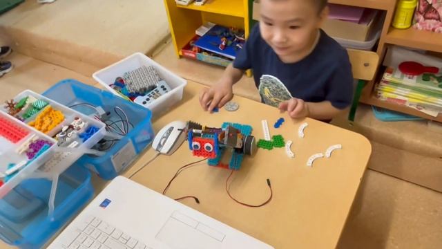 Алексеев Эрхан, 6 лет, МБДОУ "ЦРР - детский сад "Кэнчээри" смотреть онлайн