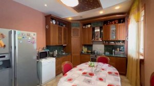 Продаётся коттедж в черте г. Екатеринбург, р-н Совхозный, ул. Разливная