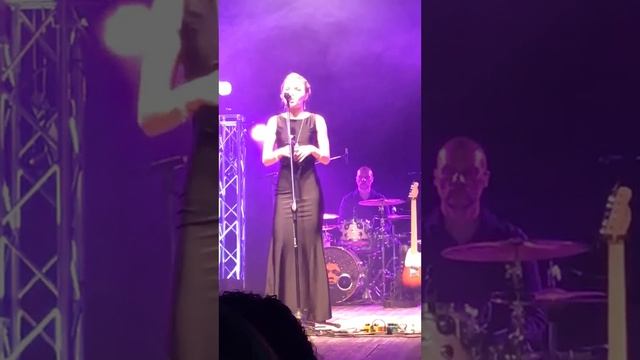 Un ave Maria - Lara Fabian by Jade смотреть онлайн