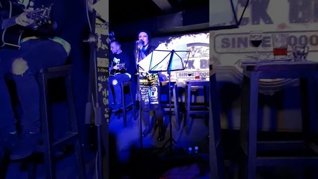 Stone Sour - Through The Glass acoustic cover by Lou, Мульт, Risha (Rock bar, НиНо, 09.03.18) смотреть онлайн