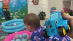 Синий трактор и Ремизятки поздравляют Германа с Днём Рождения