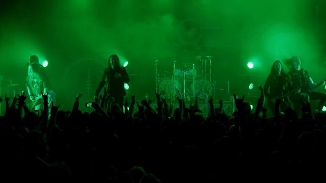 THE HALO EFFECT - The Defiant One (OFFICIAL MUSIC VIDEO) смотреть онлайн