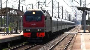 ЭП2К-396 с фирменным поездом "Поволжье" Казань — Санкт-Петербург