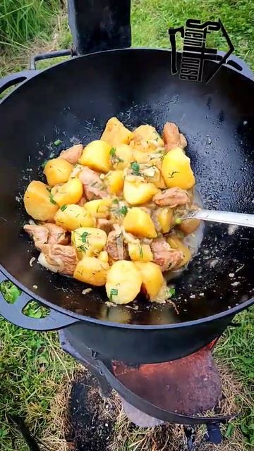 Картошка с мясом в казане