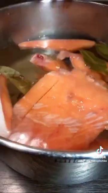 улетная горбуша смотреть онлайн