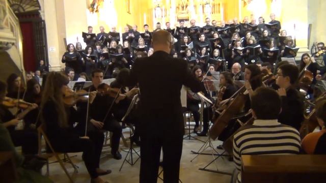 Requiem en do menor de Cherubini (1760-1842). Offertorium. Hostias смотреть онлайн