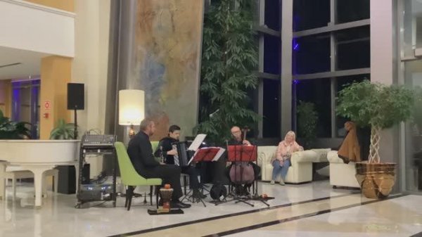 Трио «Ощущения» Trio Sensations Г.Манчини Meglia Stasera G.Manchini It Had Better Be Tonight