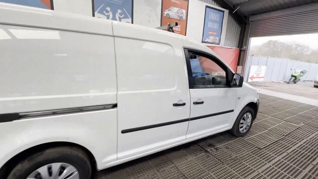 PK64WVX - 2014 VOLKSWAGEN CADDY C20 DIESEL 1.6 TDI 102PS Startline Van смотреть онлайн