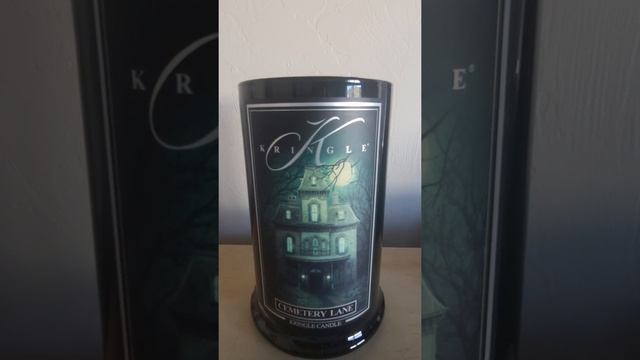 KRINGLE Candle Cemetery Lane review! смотреть онлайн