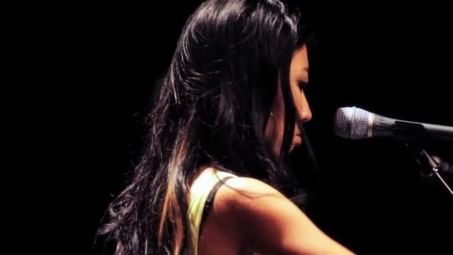 'Jar of Love' by Wanting Qu 曲婉婷 смотреть онлайн