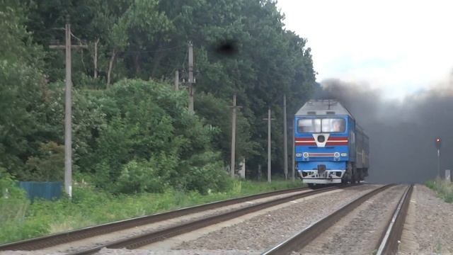 ПРИВЕТЛИВАЯ БРИГАДА!!! ТЭП70-0160 с поездом Сумы-Зерново смотреть онлайн