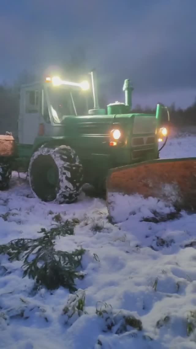 Т-150. Чистка снега. смотреть онлайн