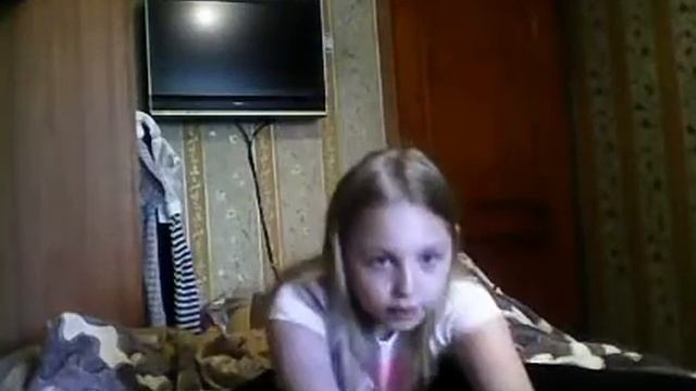 Как сесть на обычный и поперечный шпагат без боли как зелать берёзку ,и мостик смотреть онлайн
