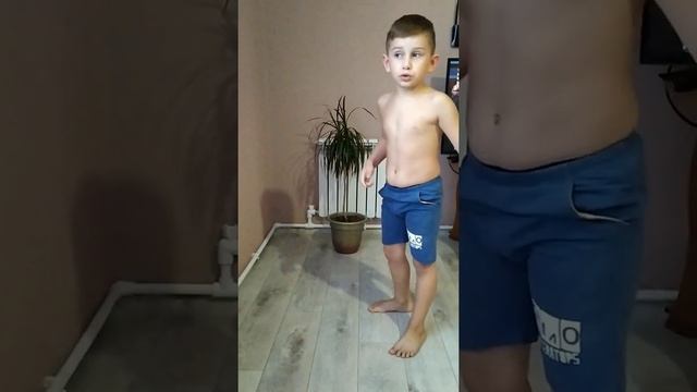 делаю шпагат смотреть онлайн