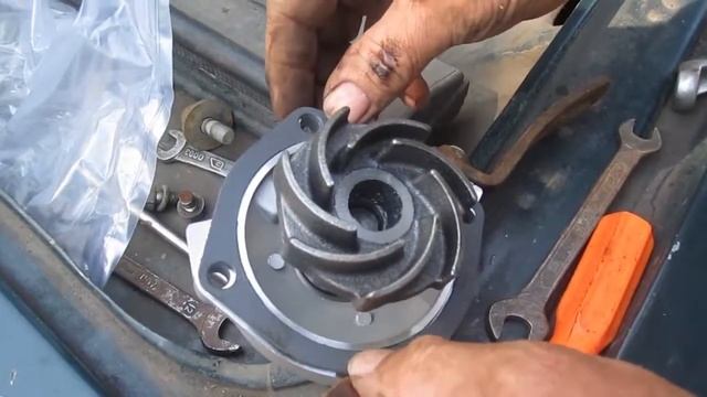 Как заменить помпу (водяной насос) на ВАЗ-2105. Ремонт. смотреть онлайн