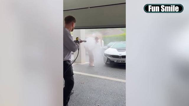 TRY NOT TO LAUGH 😂 Funny Fails Video Compilation🤭People Being Idiots #30
