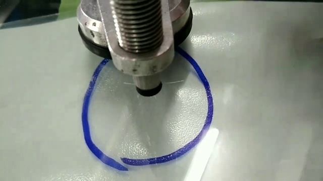 Ремонт скола за 2 минуты.