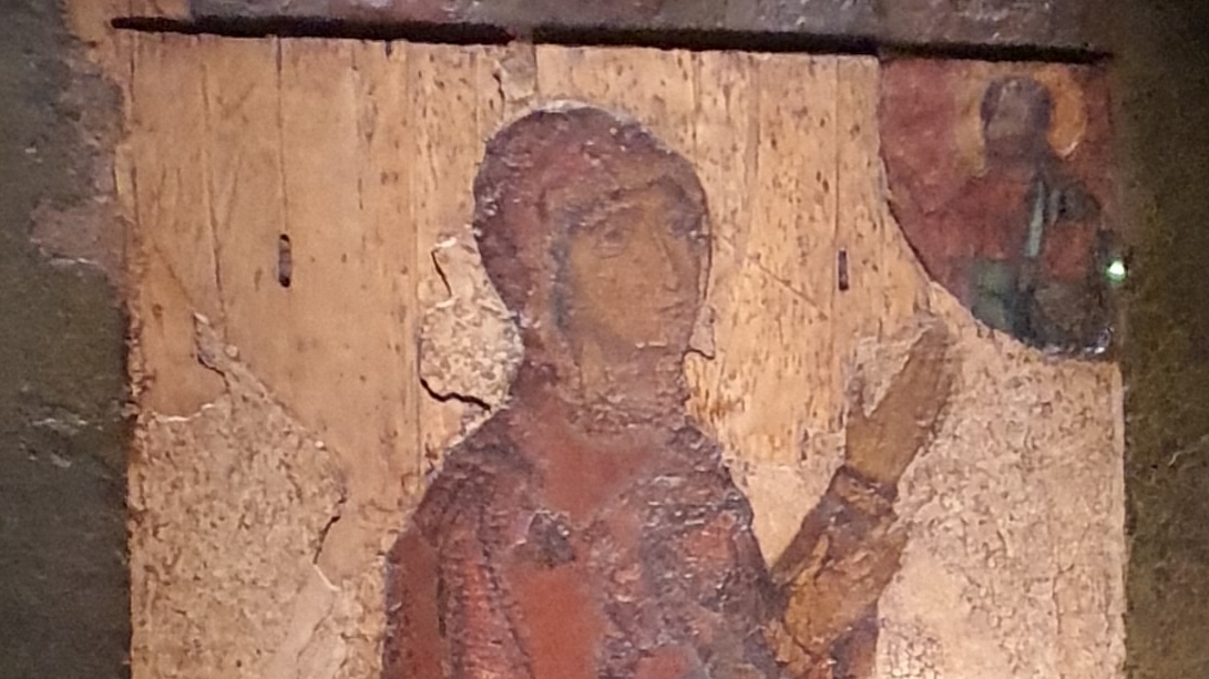 Икона Божией Матери 12 века находится в «Палатах» Владимиро-Суздальского музея-заповедника. смотреть онлайн