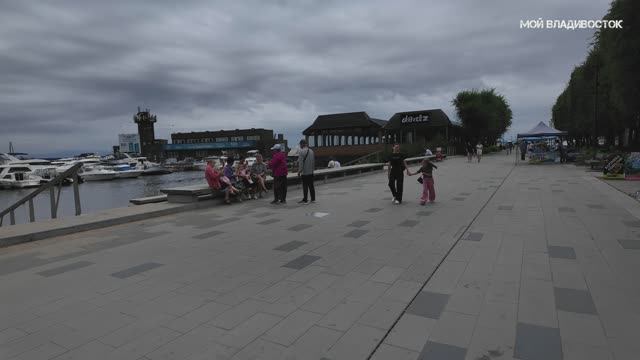 Владивосток Спортивная гавань,набережная (1 сентября 2024). смотреть онлайн