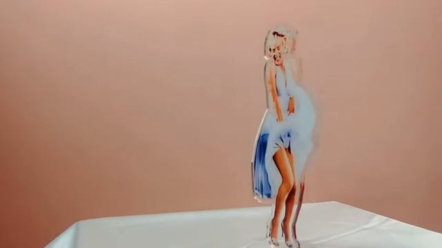 How Monroe Can Be Like in KoalaPrint смотреть онлайн