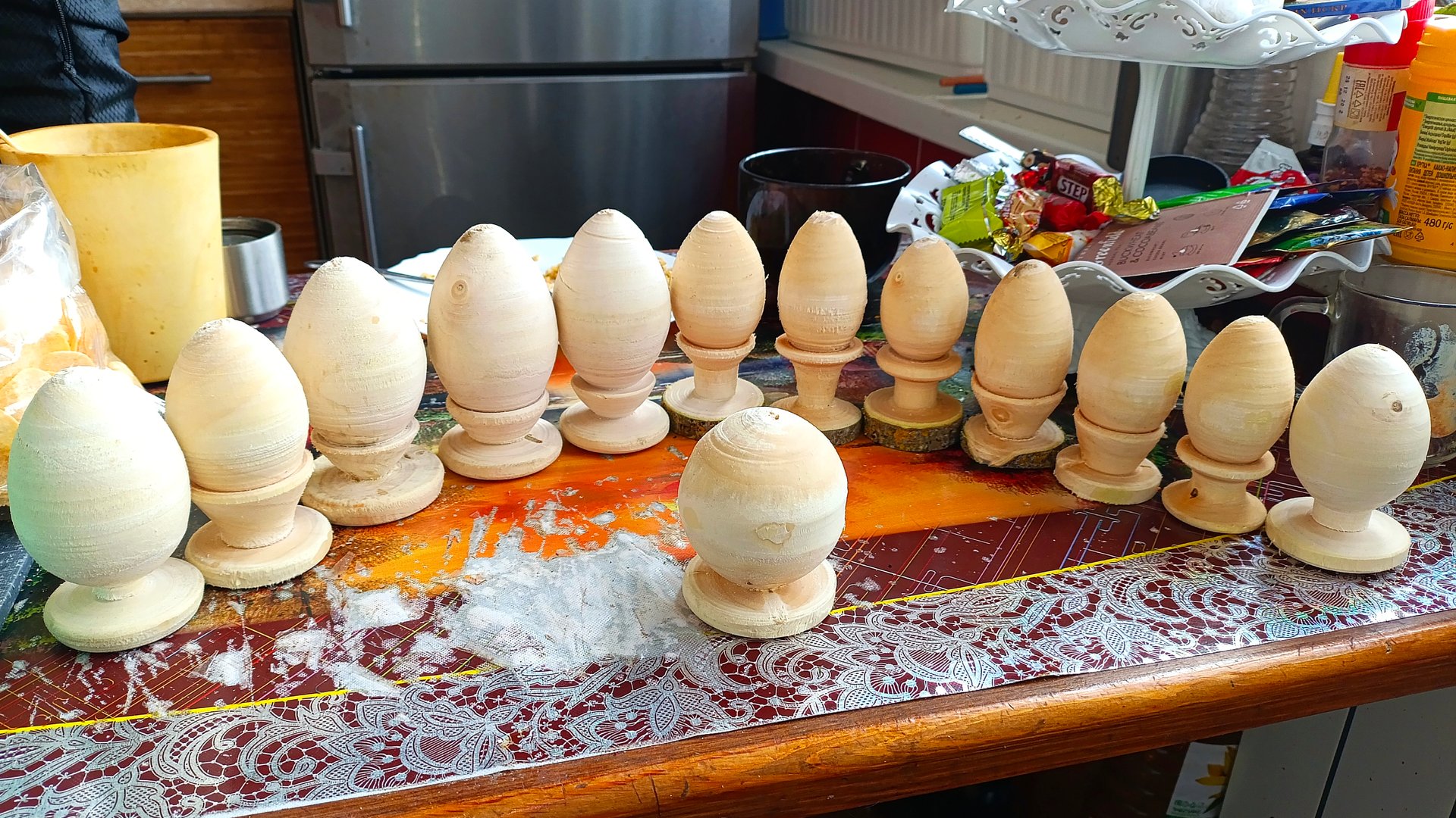 как сделать пасхальные яйца на Пасху чтобы они были похожи только на яйца? вытачиваю деревянные яйца смотреть онлайн