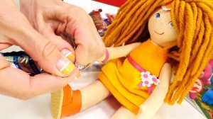 День рождения игрушки Хетчималс - Маша готовит праздник.