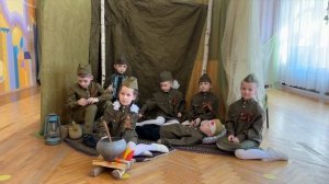 «Бьется в тесной печурке огонь»