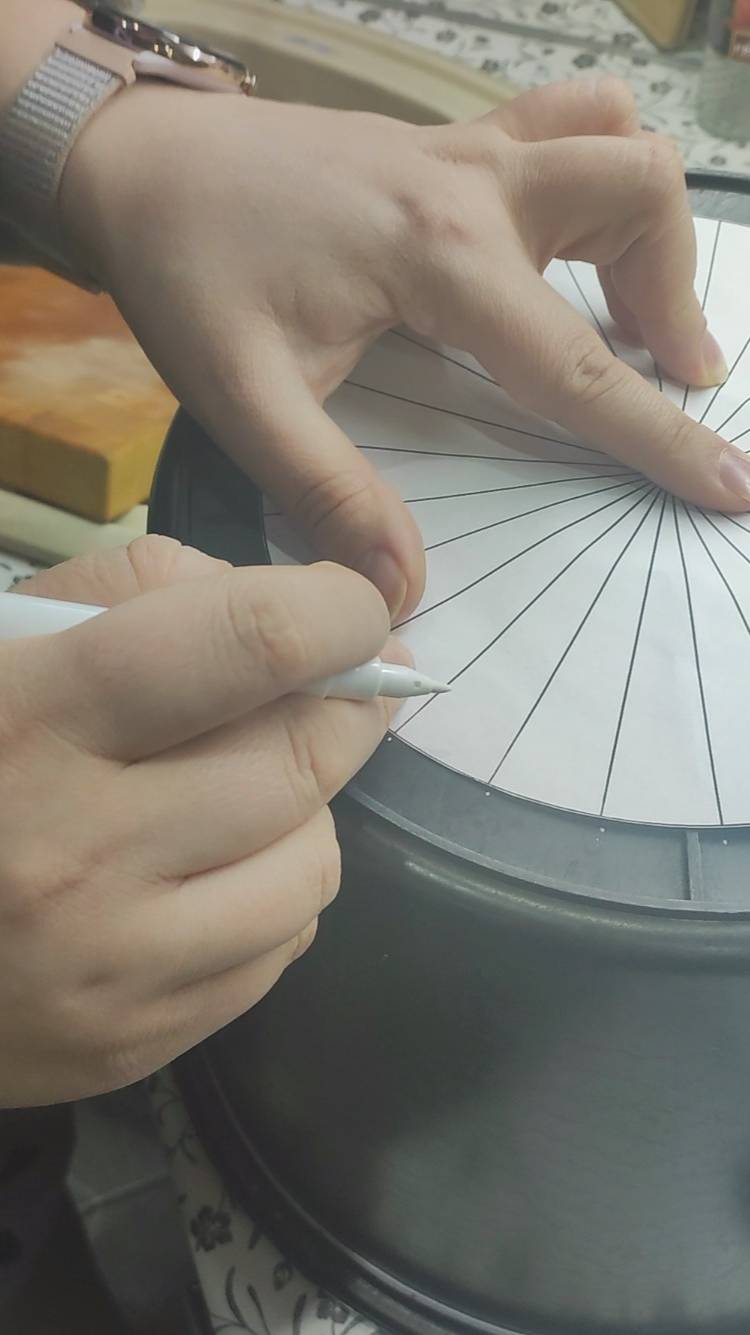 Подготовка ведра для плетения кашпо смотреть онлайн