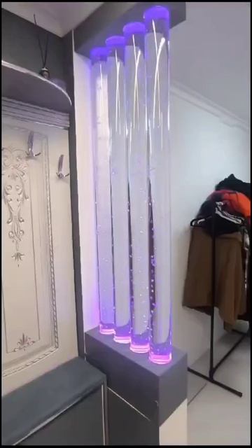 Пузырьковые колонны перегородка входной зоны в квартире. смотреть онлайн