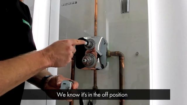 iBox Concealed Showering - Service - Part 5 Reinstalling the iBox thermostatic valve finish set смотреть онлайн