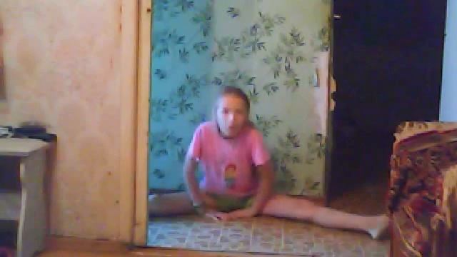 как сесть на продольный шпагат смотреть онлайн