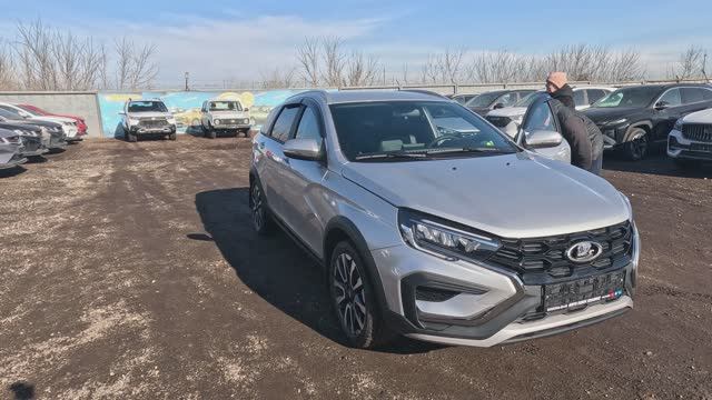 КИТАЕЦ ИЛИ ВЕСТА! ЧТО ЛУЧШЕ ВЗЯТЬ? Приехали из далека за новой LADA VESTA SW CROSS 2025 ENJOY смотреть онлайн