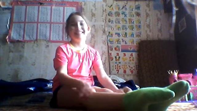 Шпагат.КАК БЫСТРО СЕСТЬ НА ПРОДОЛЬНЫЙ ШПАГАТ!!!!! смотреть онлайн