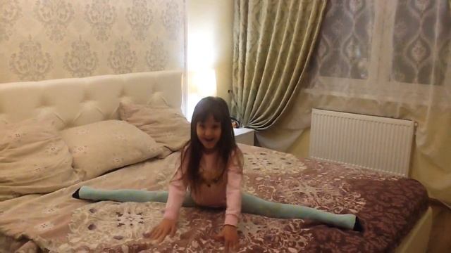 Супер шпагат смотреть онлайн